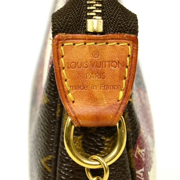 🧡🤎🤎🎁🎄Luis Vuitton limited edition mini pochette - Picture 6 of 9